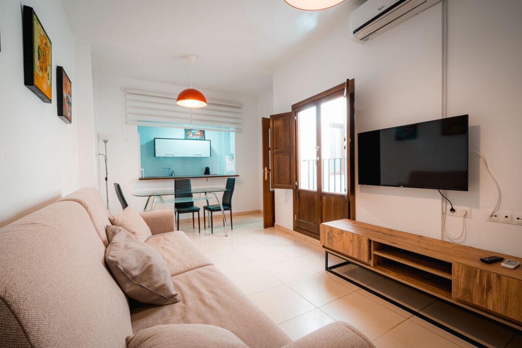 Salón del Apartamento Turístico Quality Homes Elvira en Granada