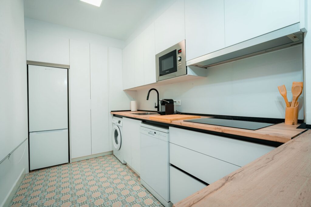 Cocina del Apartamento Turístico Quality Homes La Casa de los Colores en Granada